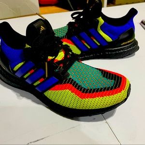 Adidas- Ultra Boost - women’s 11 - men’s 9